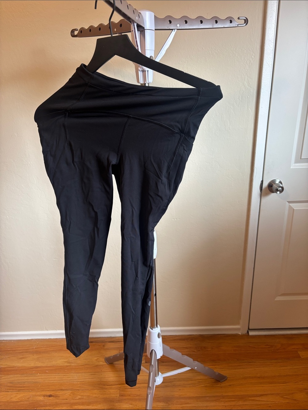 Lululemon running tights 25 inch inseam worn twice